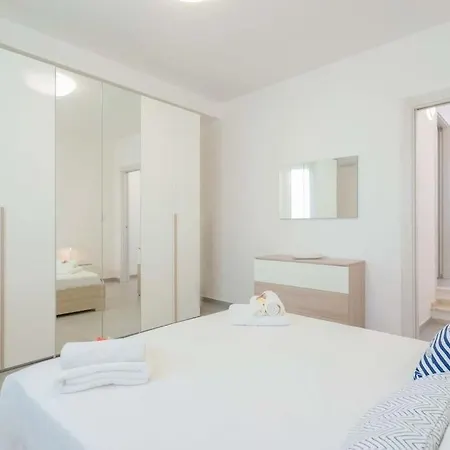 Mareluna Apartment Carloforte (Isola di San Pietro)